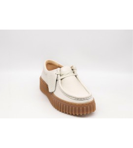 CLARKS TORHILL BEE LEATHER