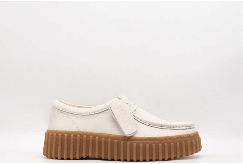 CLARKS TORHILL BEE LEATHER