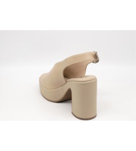NERO GIARDINI SANDALO IN PELLE