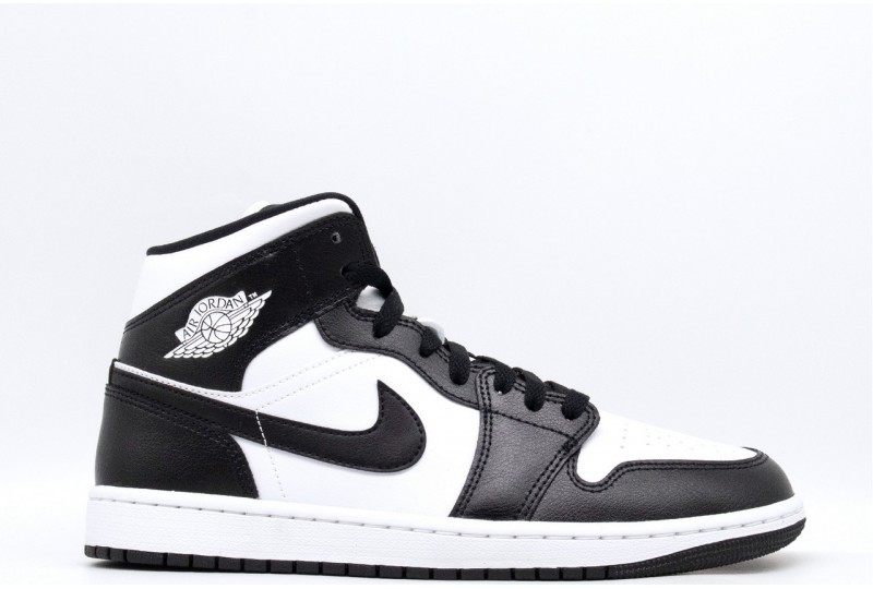 NIKE AIR JORDAN1 Mid