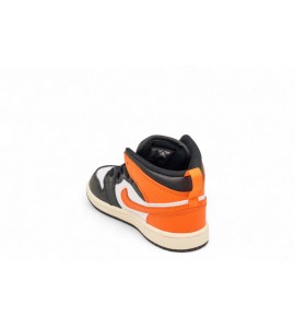 NIKE AIR JORDAN 1