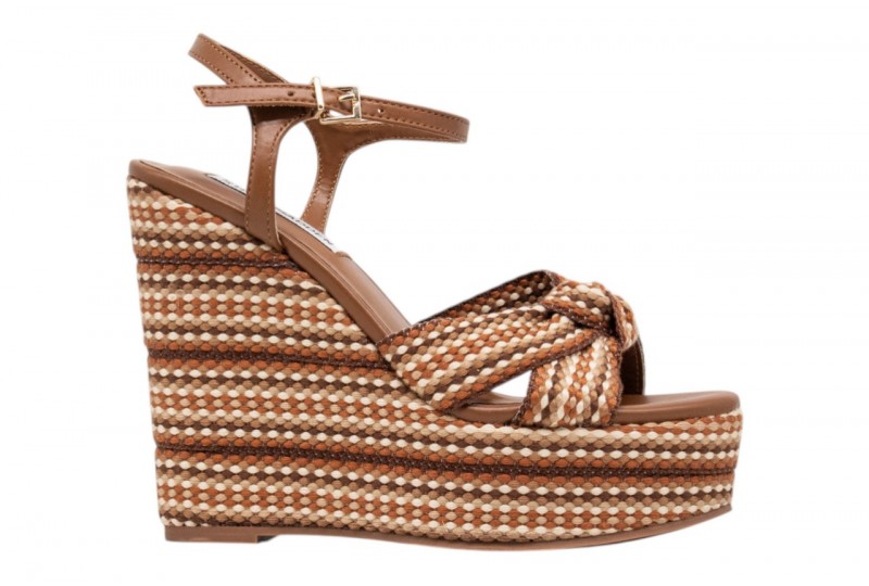 STEVE MADDEN SANDALO CON...