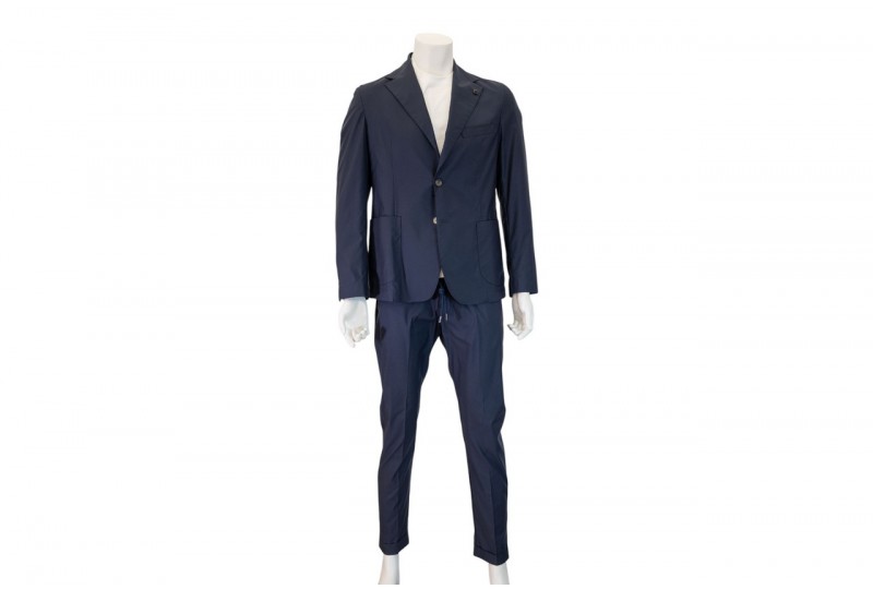 OUTFIT OUAM0002-CO0437...