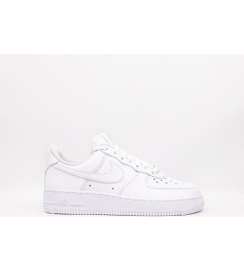 NIKE Air Force 1 '07