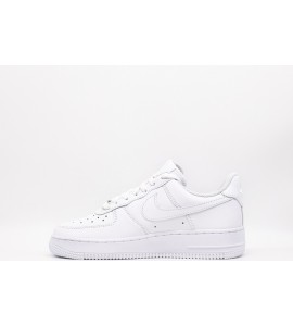 NIKE Air Force 1 '07