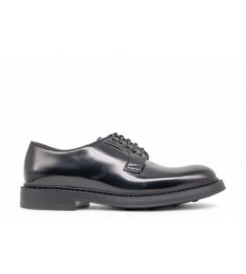 DOUCAL'S Stringata in pelle nera