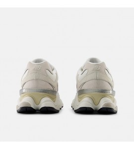 NEW BALANCE UNISEX U9060WHT SEA SALT con MOONBEAM e Turtledove