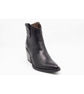 Nero Giardini Stivaletto donna in pelle