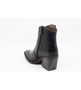 Nero Giardini Stivaletto donna in pelle