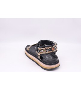 ASH UGO BIS SANDALI IN PELLE RICAMATI IN NERO