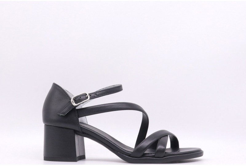 NERO GIARDINI SANDALO DONNA