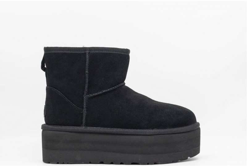 UGG Stivali Con Plateau...