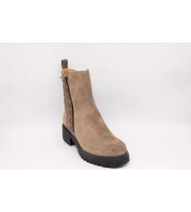 DONNA SOFT Stivaletti in camoscio beige