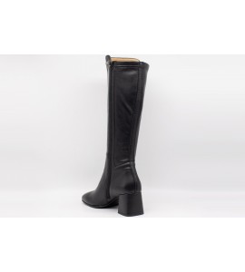 DONNA SOFT Stivale in pelle nera
