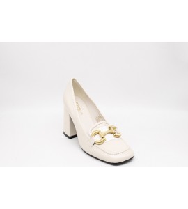 TOSCA BLU MOCASSINO “BRENDA” COLOR LATTE IN NAPPA CON TACCO MEDIO