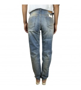 REIGN JEANS