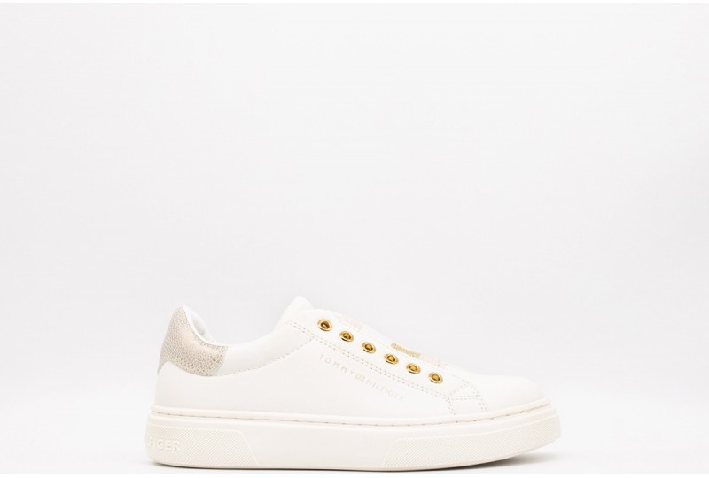 TOMMY HILFIGER SNEAKERS IN...