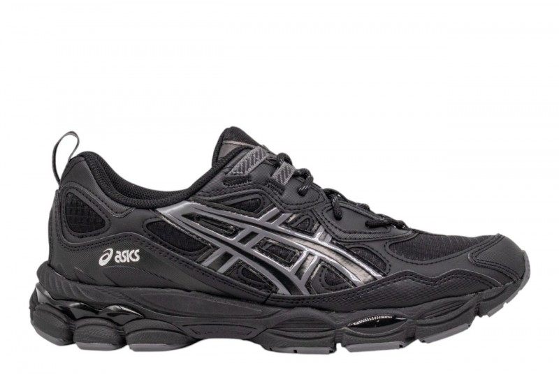 ASICS uomo 1203B226-001...