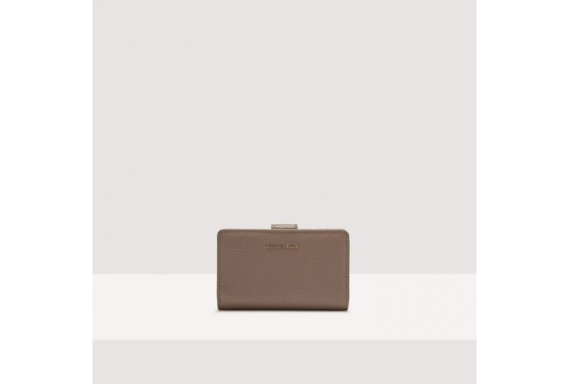 COCCINELLE Metallic Soft