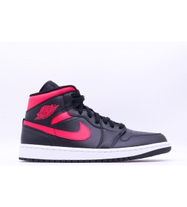 NIKE AIR JORDAN 1 MID Sneakers