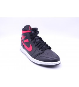 NIKE AIR JORDAN 1 MID Sneakers