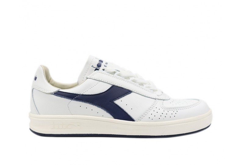 Diadora Heritage Sneakers...