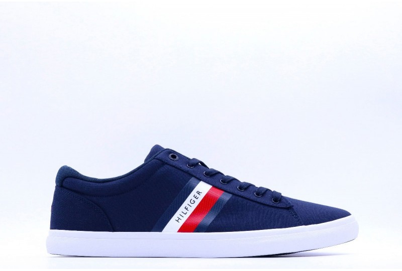 TOMMY HILFIGER Sneakers...