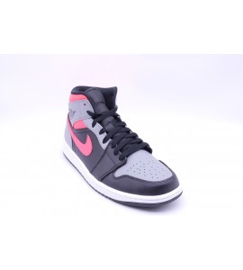 NIKE AIR JORDAN 1 MID Sneakers