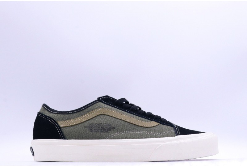 VANS WORLD CODE OLD SKOOL...