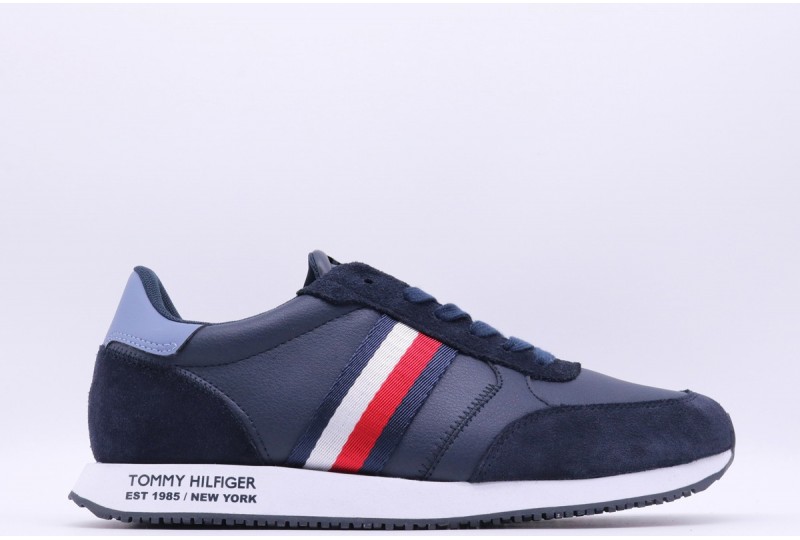 TOMMY HILFIGER Sneakers in...