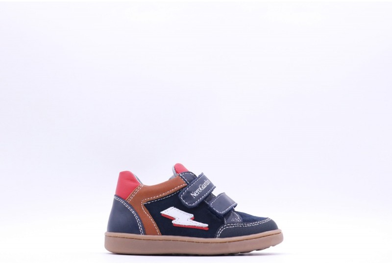 NERO GIARDINI Sneakers bimbo