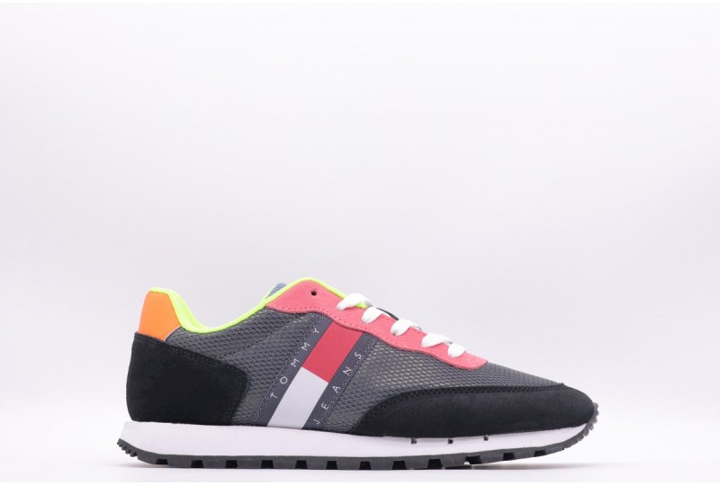 TOMMY HILFIGER SNEAKERS CON...