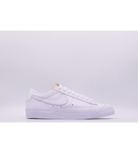 NIKE Blazer Low '77 Sneakers
