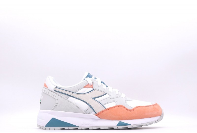 DIADORA N9002 OVERLAND