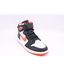 NIKE AIR JORDAN 1 Hi FlyEase