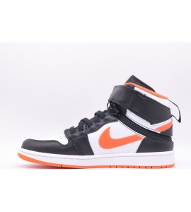 NIKE AIR JORDAN 1 Hi FlyEase