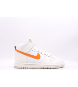 NIKE Dunk Hi