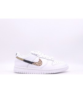 NIKE Dunk Low SE