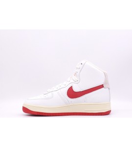 NIKE Air Force 1 High Sculpt