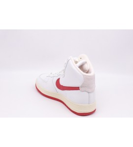 NIKE Air Force 1 High Sculpt