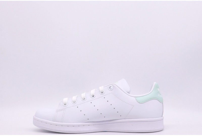 Adidas scarpe 2025 stan smith