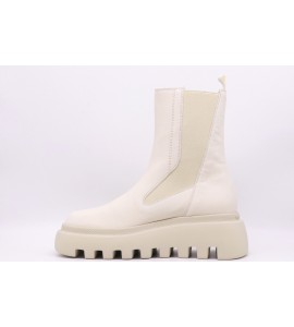 VIC MATIE' Beatles Gear