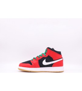 NIKE AIR JORDAN 1 MID Sneakers