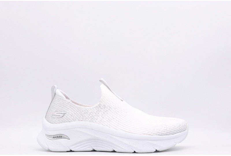 SKECHERS Relaxed Fit: Arch...
