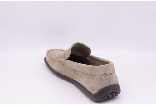 FRAU Slip on in pelle scamosciata punzonata