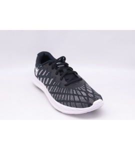 UNDER ARMOUR CHARGED BREEZE 2