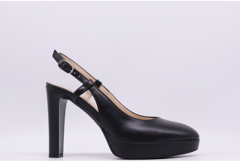 NERO GIARDINI Slingback...