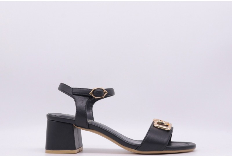 Sandali gattinoni deals 2018