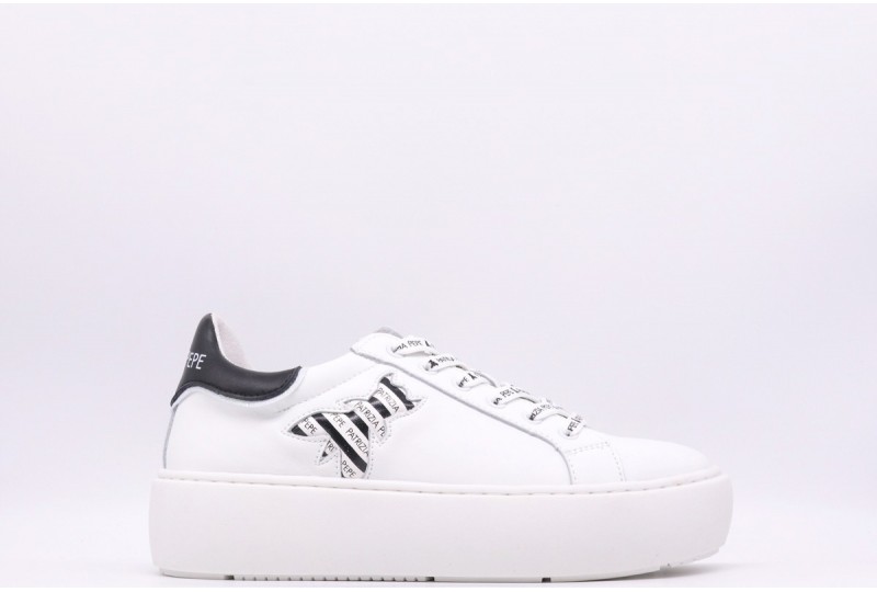 PATRIZIA PEPE Sneakers donna