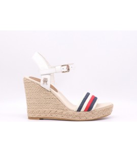 TOMMY HILFIGER SANDALI